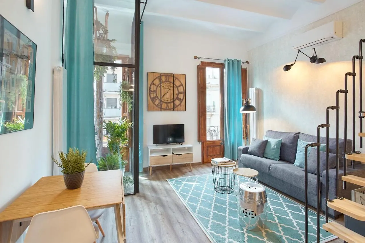 Urban District Apartments - Barcelona Smart Vintage Lofts And Apartments