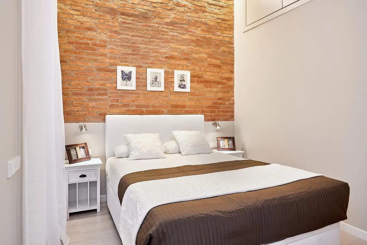 Urban District Apartments - Barcelona Smart Vintage Lofts And Apartments