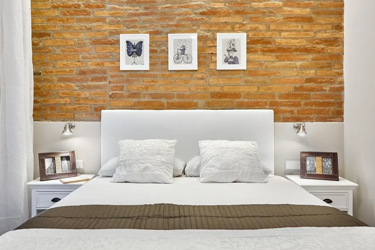 Urban District Apartments - Barcelona Smart Vintage Lofts And Apartments Spain