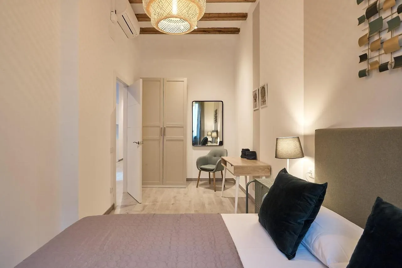 Urban District Apartments - Barcelona Smart Vintage Lofts And Apartments 0*,  Spain