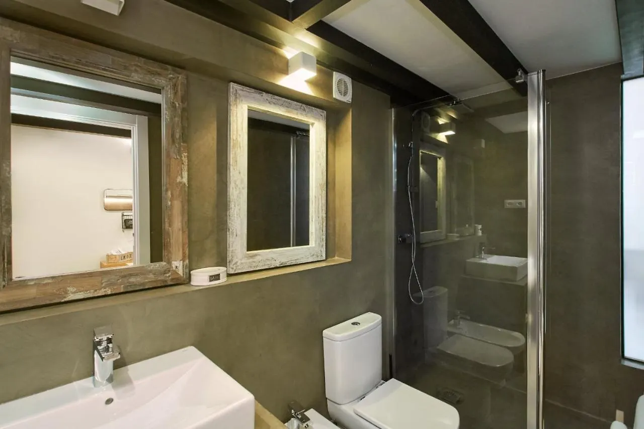 Urban District Apartments - Barcelona Smart Vintage Lofts And Apartments Spain